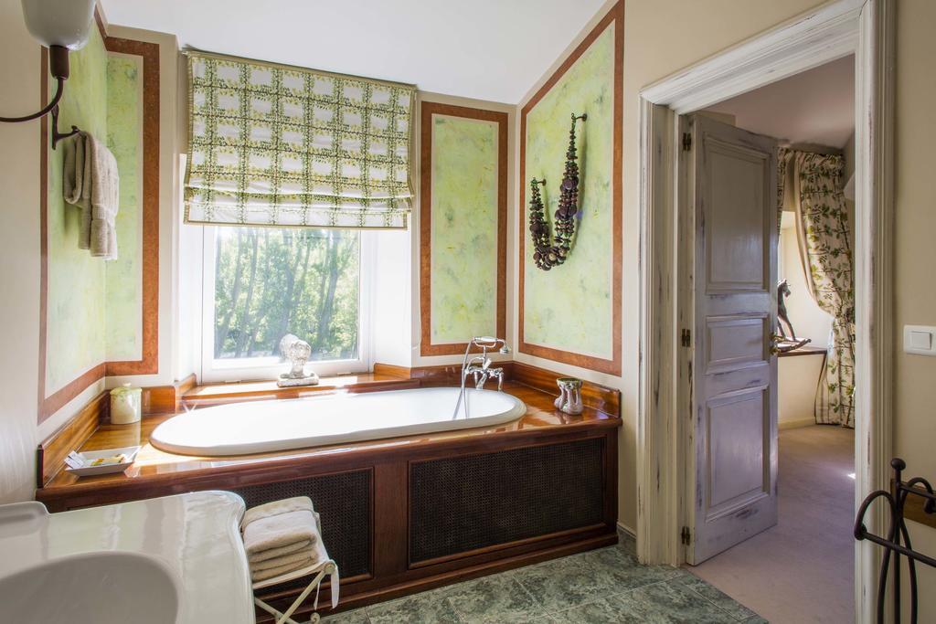 Bed and Breakfast Chateau Talaud Loriol-du-Comtat Pokoj fotografie